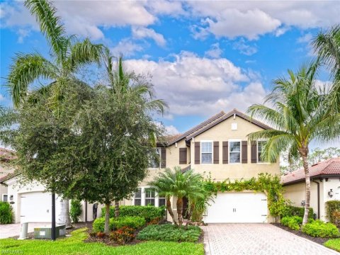 Barrington Cove Naples Real Estate