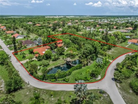 Bell Villa Bonita Springs Real Estate