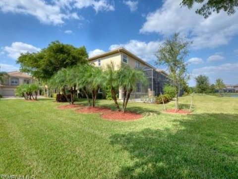 Bella Terra Estero Real Estate