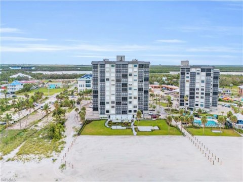 Caper Beach Club Fort Myers Beach Florida Condos for Sale