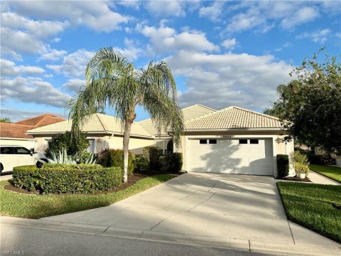 Carlton Lakes Naples Florida Homes for Sale