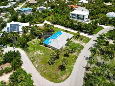 Chateaux Sur Mer Unrec Sanibel Florida Real Estate