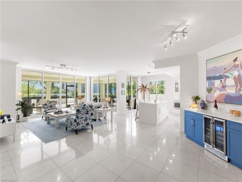 Cove Towers Naples Florida Condos for Sale