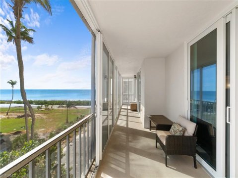 Creciente Fort Myers Beach Florida Real Estate