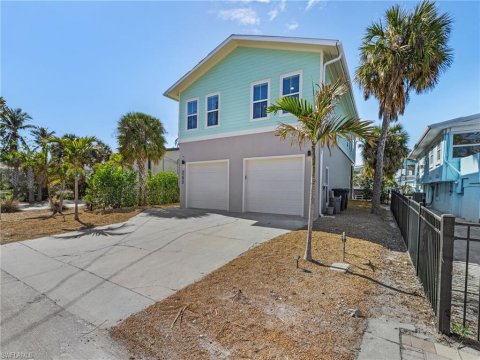 Crescent Park Addition Fort Myers Beach Florida Homes for Sale