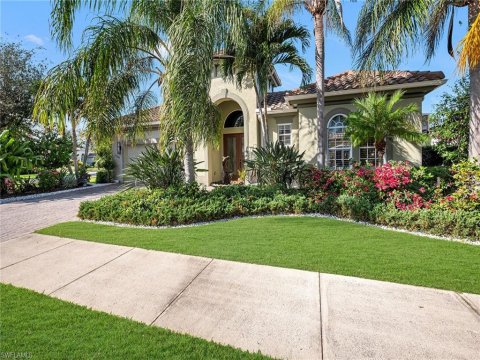 Delasol Naples Real Estate