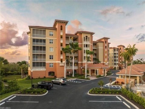 Estero Bayside Fort Myers Beach Florida Condos for Sale