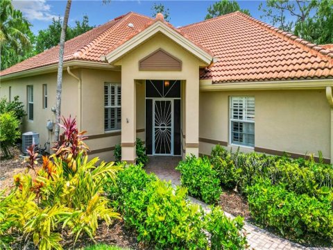 Forest Glen Naples Florida Homes for Sale