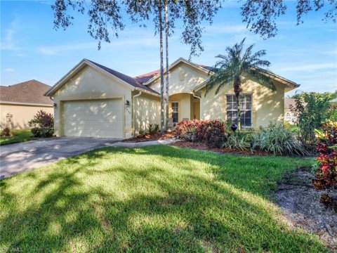 Fountain Lakes Estero Florida Homes for Sale