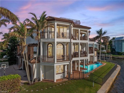 Golden Shores Naples Real Estate