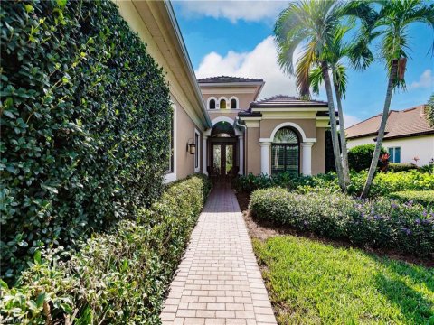 Grandezza Estero Florida Real Estate