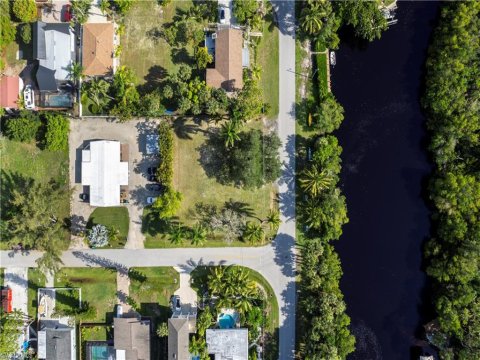 Gulf Harbor Naples Real Estate