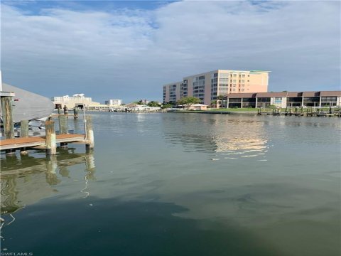 Hibiscus Pointe Fort Myers Beach Florida Condos for Sale