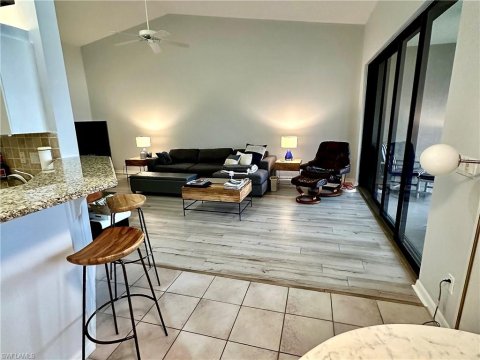 Hunters Ridge Bonita Springs Florida Condos for Sale