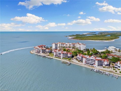 Isles Of Capri Naples Florida Condos for Sale