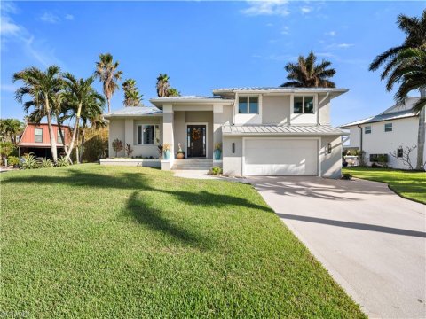 Kinleyland Bonita Springs Real Estate