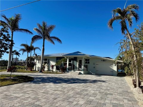 Laguna Shores Fort Myers Beach Real Estate