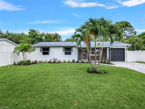 Lakewood Park Naples Florida Real Estate