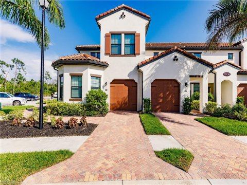 Livingston Lakes Naples Real Estate