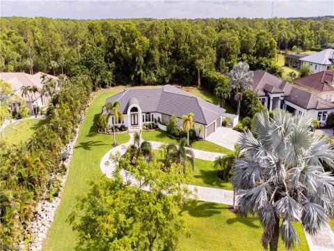 Livingston Woods Naples Florida Real Estate