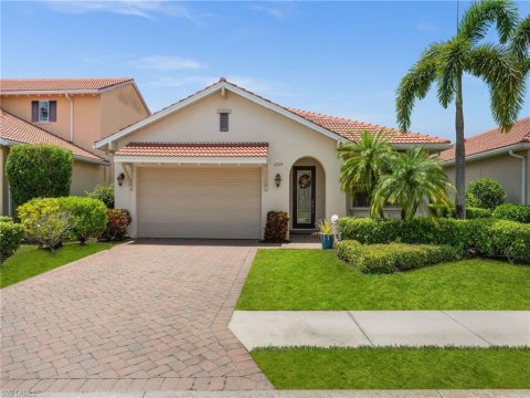 Manchester Square Naples Florida Homes for Sale