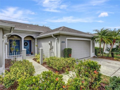 Mandalay Naples Florida Homes for Sale