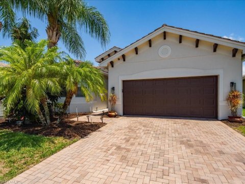 Marbella Lakes Naples Florida Homes for Sale