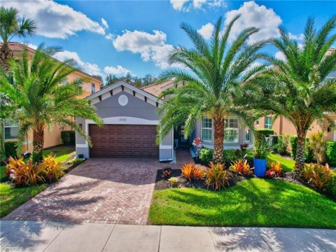 Marbella Lakes Naples Florida Homes for Sale