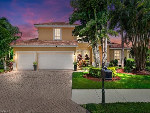 Moon Lake Naples Florida Homes for Sale