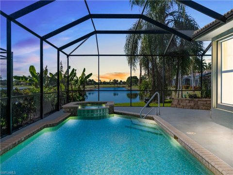 Naples Lakes Country Club Real Estate