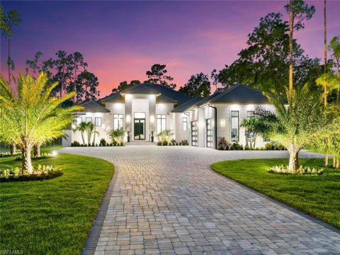 Oakes Estates Naples Florida Real Estate