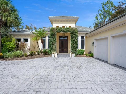 Olde Cypress Naples Florida Homes for Sale