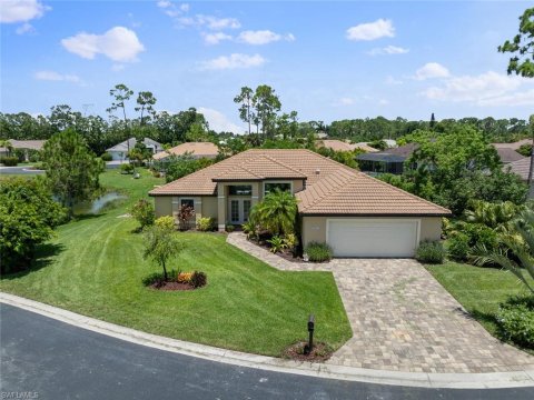 Paradise Woods Bonita Springs Florida Homes for Sale