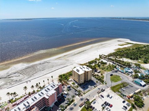 Pink Shell Vacation Villas Fort Myers Beach Real Estate