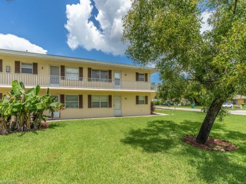 Poinciana Condo Naples Real Estate