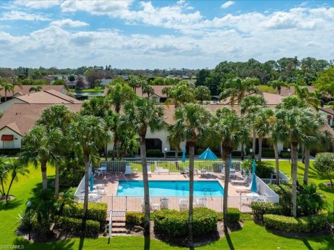 Regent Park Naples Florida Real Estate