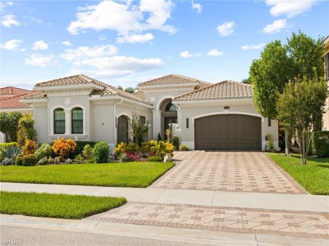 Riverstone Naples Florida Real Estate