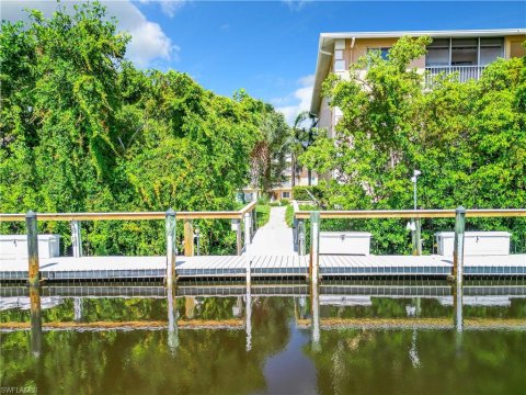 Royal Harbor Naples Real Estate