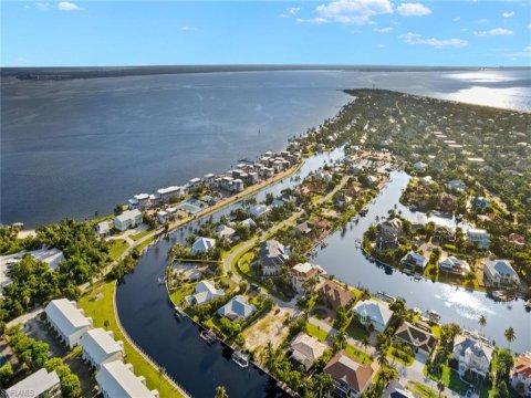 Shell Harbor Sanibel Real Estate