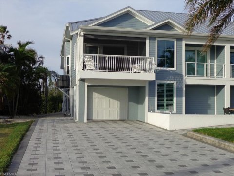 Siesta Isles Fort Myers Beach Florida Real Estate