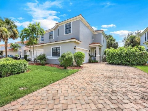 Summit Place Naples Florida Homes for Sale