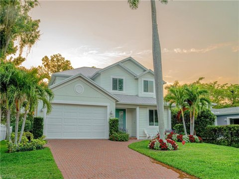 Sun Terrace Naples Florida Homes for Sale