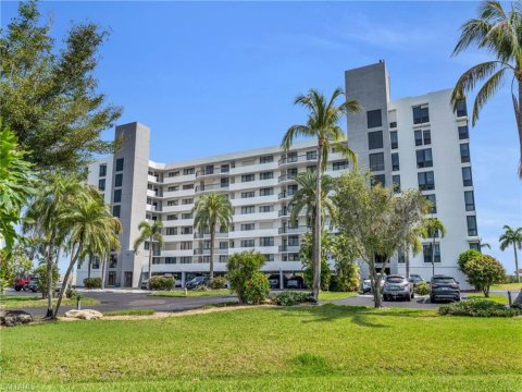 The Palms Of Bay Beach Fort Myers Beach Florida Real Estate