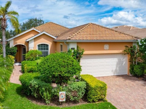 Tuscany Cove Naples Florida Homes for Sale