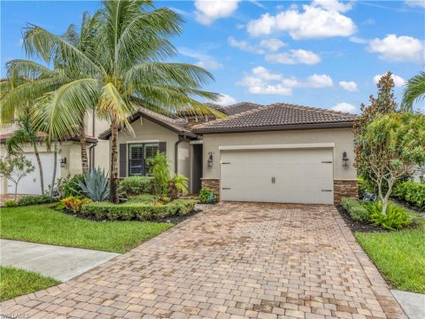 Tuscany Pointe Naples Florida Homes for Sale