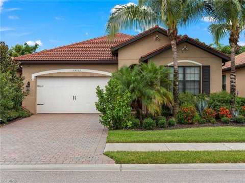 Tuscany Pointe Naples Florida Real Estate