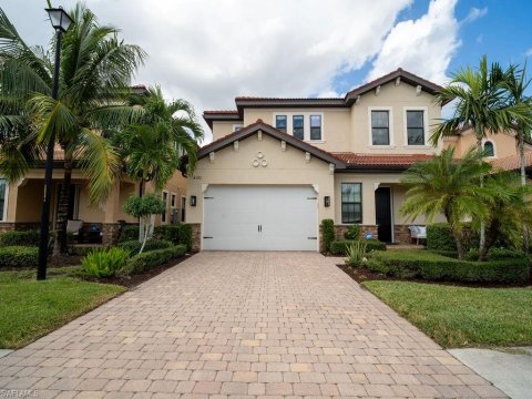 Tuscany Pointe Naples Real Estate