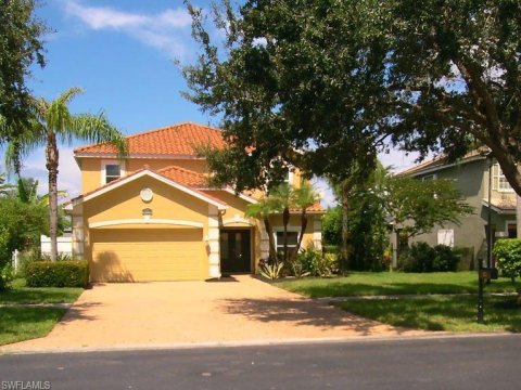 Valencia Lakes Naples Florida Homes for Sale