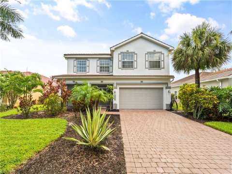 Valencia Lakes Naples Florida Real Estate