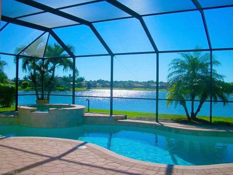 Valencia Lakes Naples Real Estate